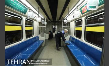 آغاز عملیات ضدعفونی کردن مترو تهران 18