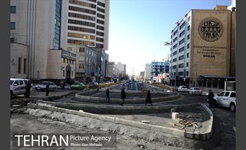 زیرگذر استاد معین قبل از افتتاح 47