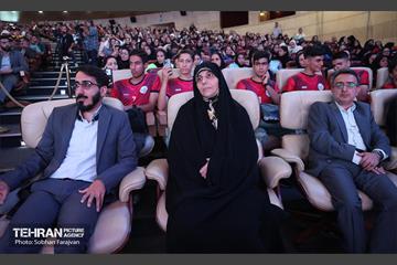 آیین اختتامیه رویداد ورزشی «قهرمان شهر» 76