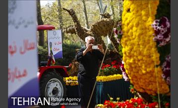 کاروان گل«استقبال از نوروز» در تهران 4
