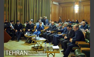 جلسه شورای اسلامی شهر با حضور شهردار تهران 53