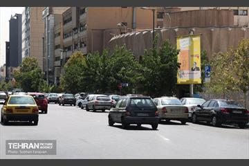 اکران شهری آثار خبرنگاران نویسنده به مناسبت روز خبرنگار 6