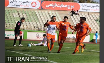دیدار سایپا و بادران تهران در جام حذفی 11