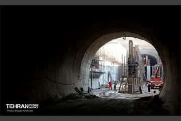 اینجا کارگاهه؛ مترو ورزشگاه تختی 39