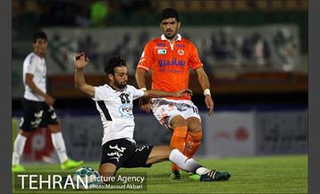 دیدار صبای قم و سایپا در لیگ برتر فوتبال 21