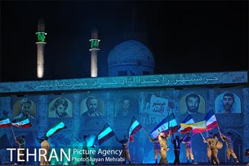 نمایش فصل وصل در باغ موزه دفاع مقدس 30