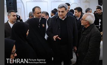 نشست صمیمانه شهردار تهران با خانواده های شهدای آتش نشان و آسیب دیدگان حادثه ساختمان پلاسکو 30