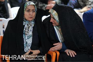 بازدید قائم مقام معاونت اجتماعی و جعمی از هنرمندان از سرای امید طلوع 45