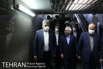 رونمایی از نشریه همشهری مترو 2