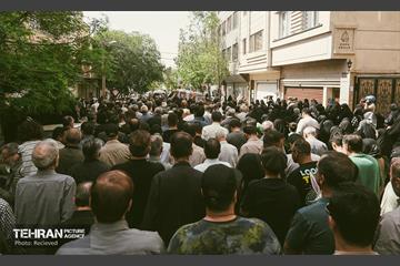 تشییع پیکر مطهر شهید محمد حسن زارعی در منطقه ۸ 3