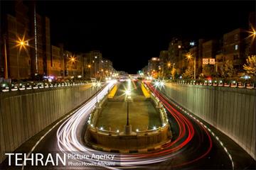 شب گردی در بزرگراه های تهران‎ 11