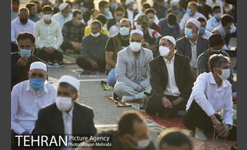 اقامه نماز عید فطر افغانستانی های اهل تسنن مقیم تهران 20