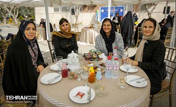 آیین درختکاری در منطقه‌5 27