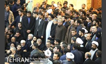تشییع و خاکسپاری پیکر آیت الله هاشمی رفسنجانی در حرم امام (ره)‎ 18