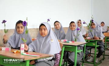 آغاز سال تحصیلی جدید در منطقه 13 1