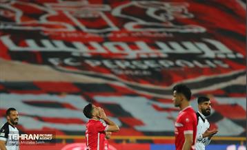 دیدار تیم های فوتبال پرسپولیس و هوادار 35