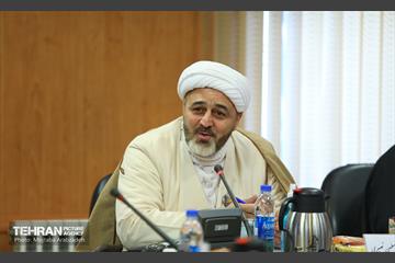 نشست هم اندیشی شهردار تهران با نخبگان منطقه 22