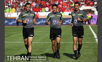 دیدار پرسپولیس و استقلال در لیگ برتر فوتبال 2