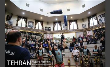 اجرای آئین ورزش باستانی 12