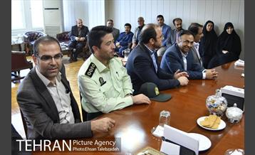 دیدار صمیمانه کارکنان شهرداری تهران با حسن رباطی 25