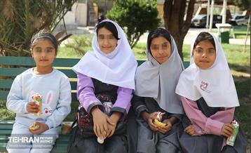 به وقت خدمت؛ مرکز «پویا شهر منطقه 18» ویژه کودکان کار 12