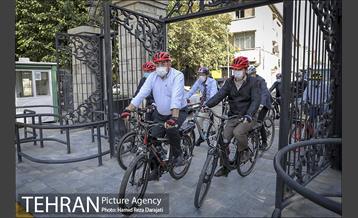 بازدید سفرای اروپایی و شهردار تهران از موزه صلح 19