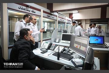 بازدید شهردار تهران از ستاد فرماندهی عملیات آتش نشانی 35