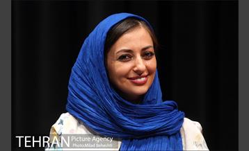 نقد فیلم زیر سقف دودی در فرهنگسرای ارسباران‎ 15