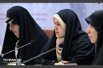 نشست خبری بین‌المللی آنلاین بررسی تاثیر حمله آمریکایی-صیهونیستی بر زنان، کودکان و خانواده‌های ایران 11