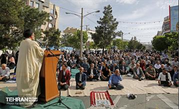 اقامه نماز عید سعید فطر در محله شهران 44