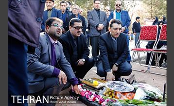 اولین سالگرد شهدای حادثه ساختمان پلاسکو 12