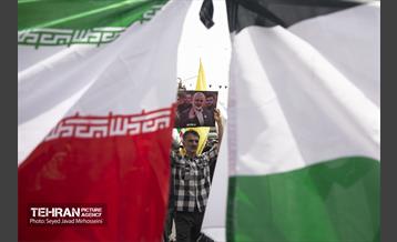 تشییع پیکر شهید اسماعیل هنیه در تهران - 3 6