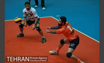 دیدار سایپا تهران و صالحین ورامین در لیگ برتر والیبال 4