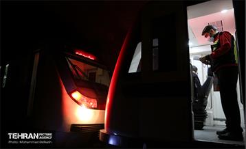 مانور عملیاتی دیریل قطار و تخلیه اضطراری مسافری