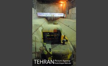 ورود دستگاه تمام مکانیزه(TBM) به ایستگاه مترو شهدا 6