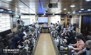 نشست خبری مدیرعامل سازمان آتش‌نشانی 19