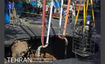 ریزش بخشی از خیابان پیامبر اتوبان ستاری -2 25