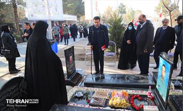 ششمین سالگرد حادثه پلاسکو در بهشت زهرا(س) 1