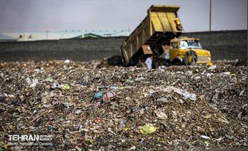 بازدید معاون دادستان کل کشور از مجتمع دفع و پردازش آرادکوه 37