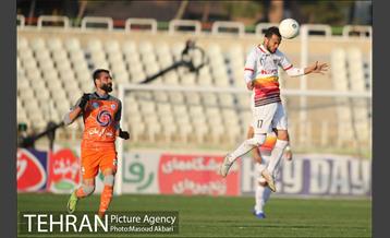 دیدار تیم های سایپا و فولاد خوزستان 14