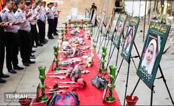ادای احترام آتش نشان‌های تهران به شهدای جنگ ۱۲ روزه 17