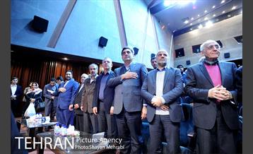 شب موسیقی انقلاب در منطقه گردشگری عباس آباد 44