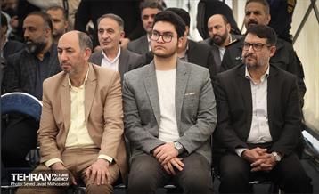 افتتاح ۳ ایستگاه شارژبرقی و رونمایی از تاکسی برخط 36