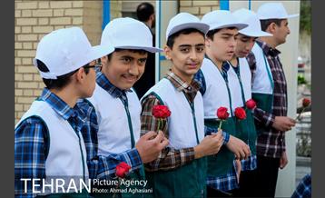 انتخابات شهردار مدرسه شهید کدخدایی 1