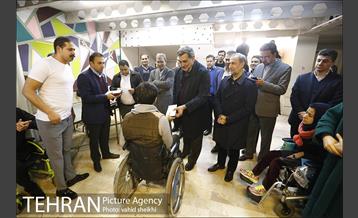 بازدید شهردار از موسسه آموزشی نیکوکاری رعد 10