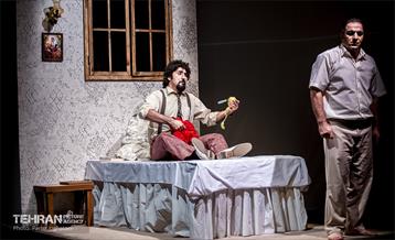 نمایش «تختی در اتاق 23 هتل آتلانتیک» 24