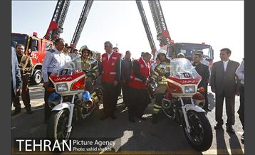 بازدید شهردار از امکانات و تجهیزات جدید سازمان آتش نشانی 17