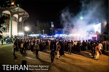 نمایش محیطی سینا سینا عباس‎‎ 9