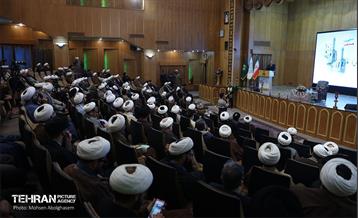 نشست هم‌اندیشی فصلی ائمه جماعات منطقه ۲۰ تهران 7