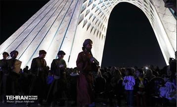 برج آزادی میزبان مسافران نوروزی 21